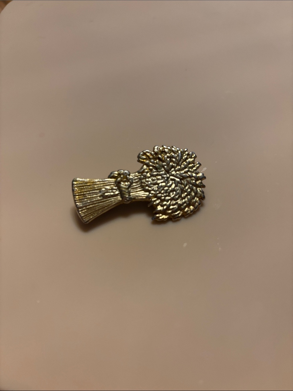 Goldtone brooch Wheat Bunch Bouquet